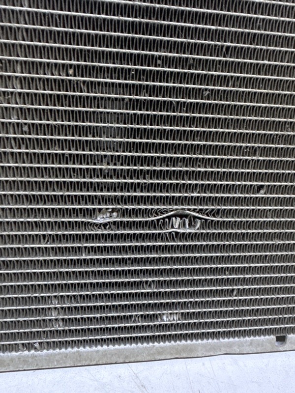 Радиатор кондиционера / конденсер