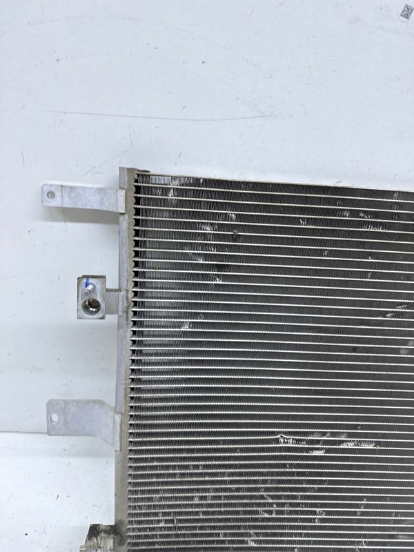 Радиатор кондиционера / конденсер