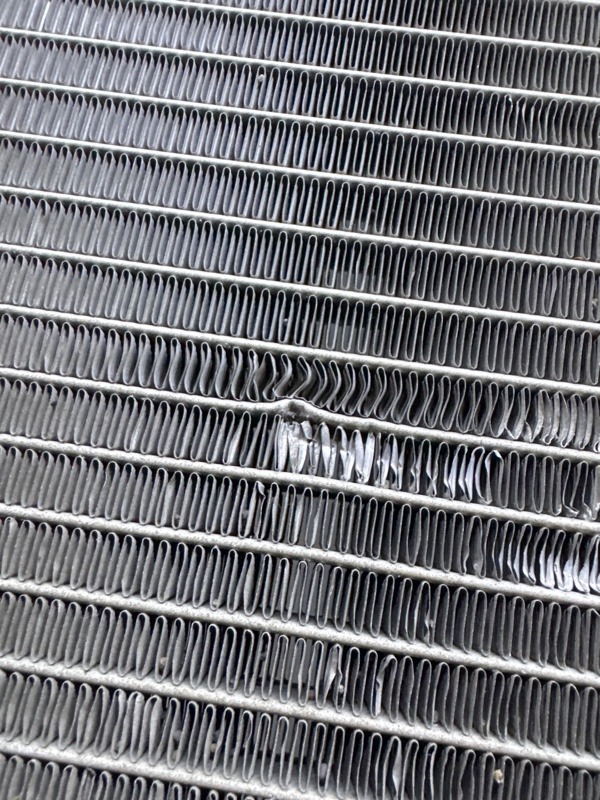 Радиатор кондиционера / конденсер