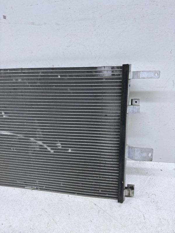 Радиатор кондиционера / конденсер