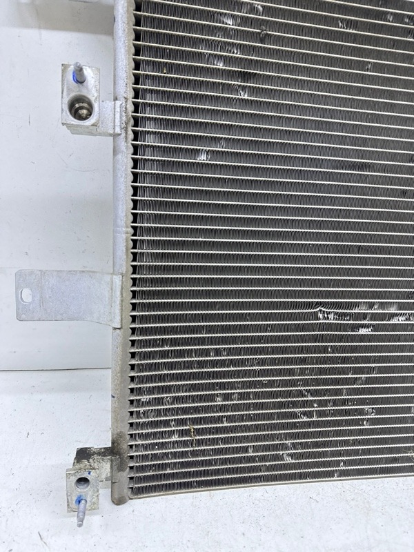 Радиатор кондиционера / конденсер
