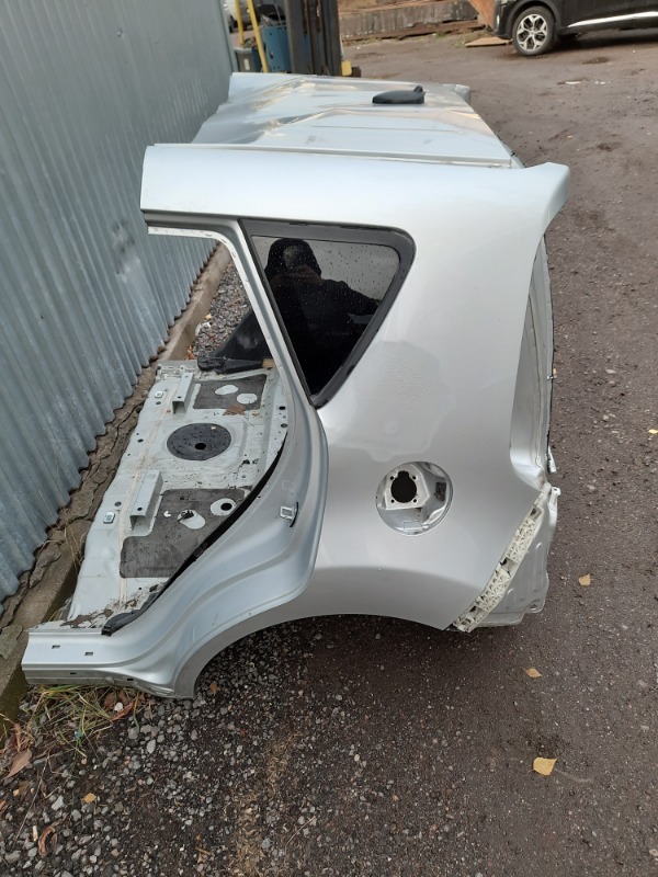 Кузовной элемент