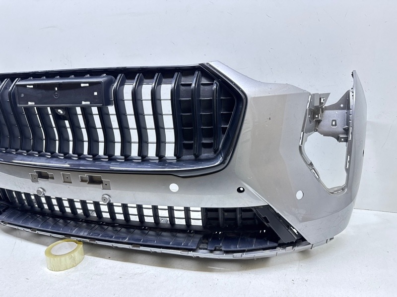 Бампер передний