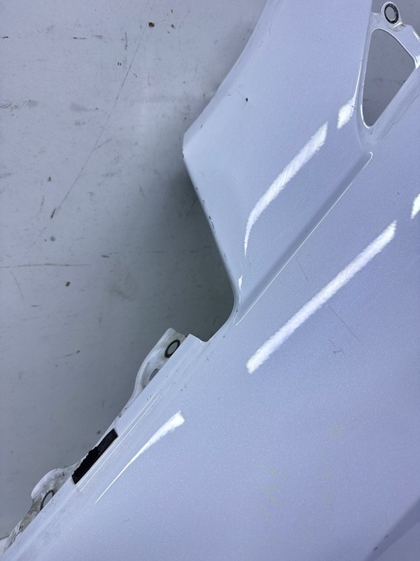 Крыло переднее левое