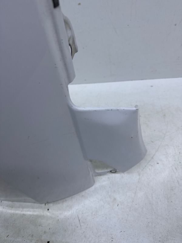 Крыло переднее левое