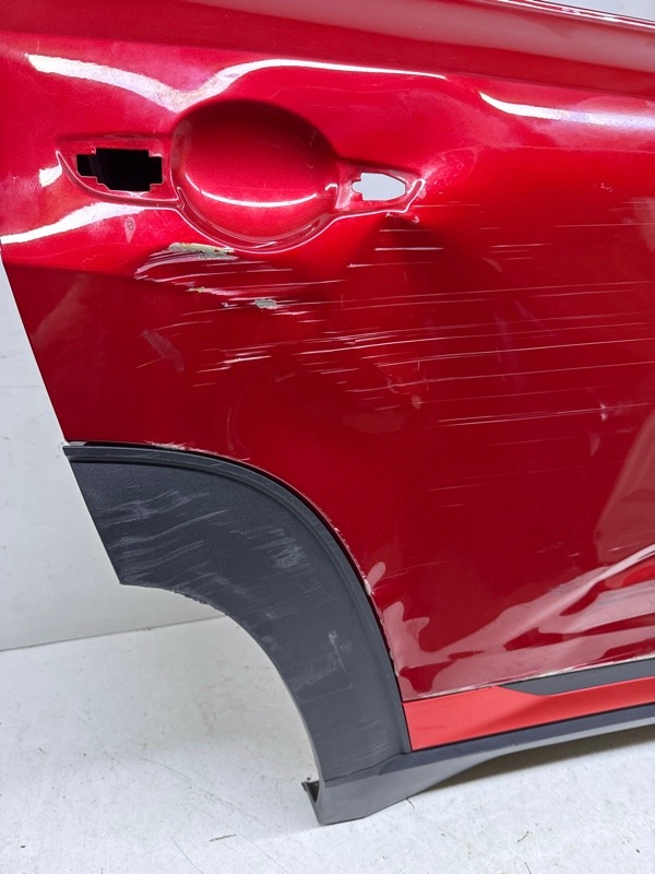 Дверь задняя правая