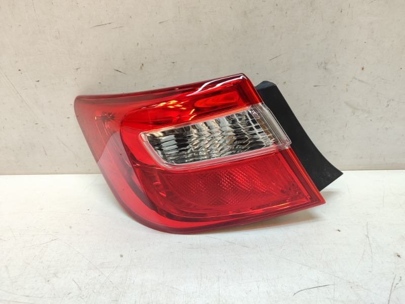 Фонарь задний левый