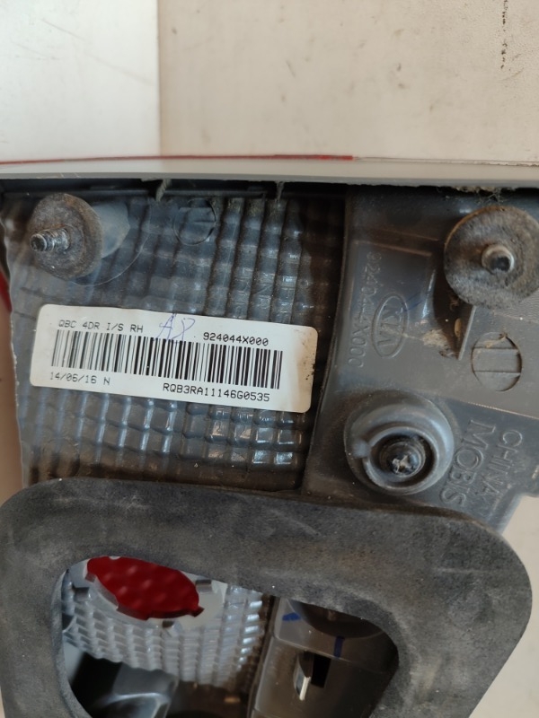 Фонарь задний правый