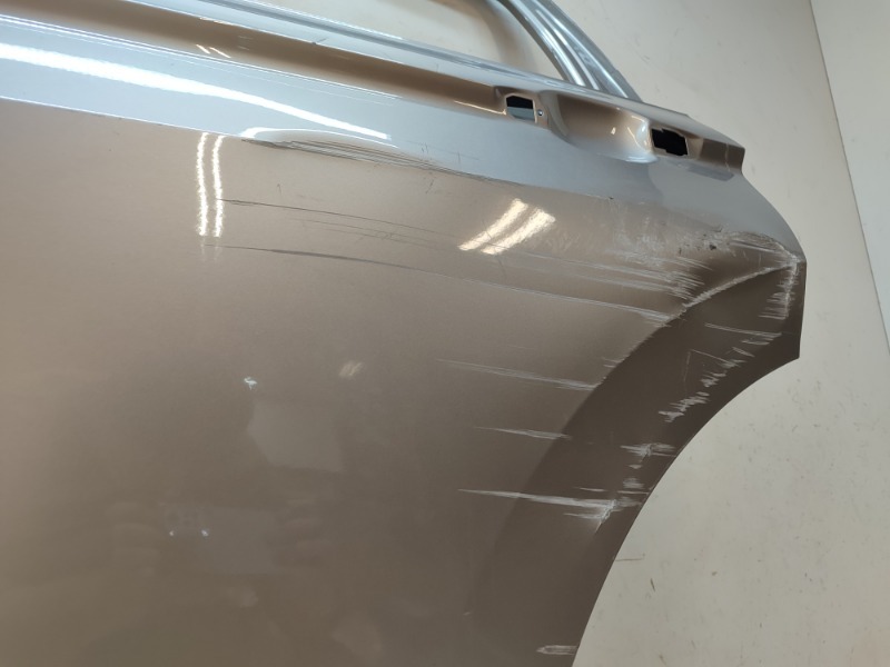 Дверь задняя левая