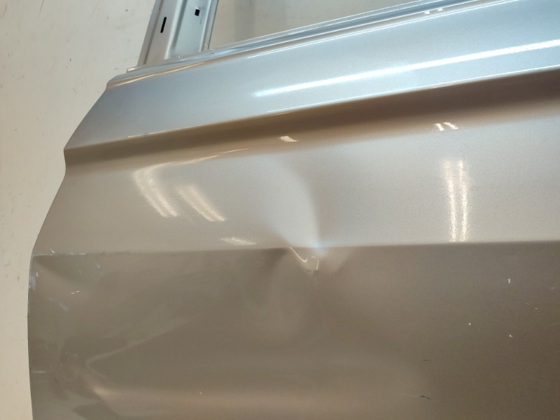 Дверь задняя левая