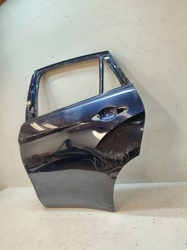 Дверь задняя левая