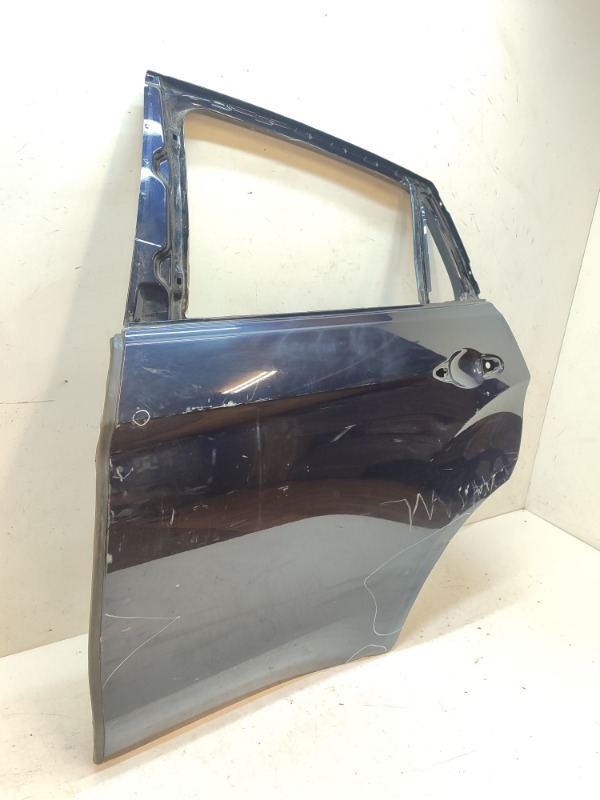 Дверь задняя левая