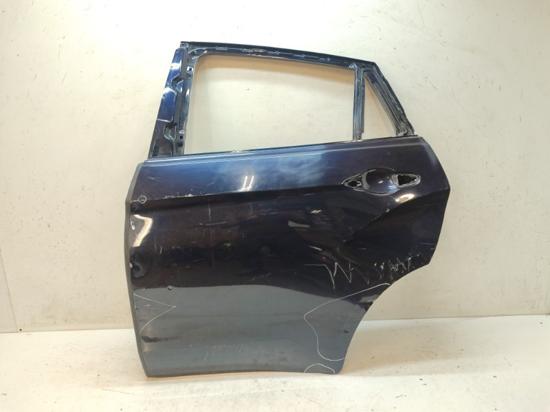 Дверь задняя левая