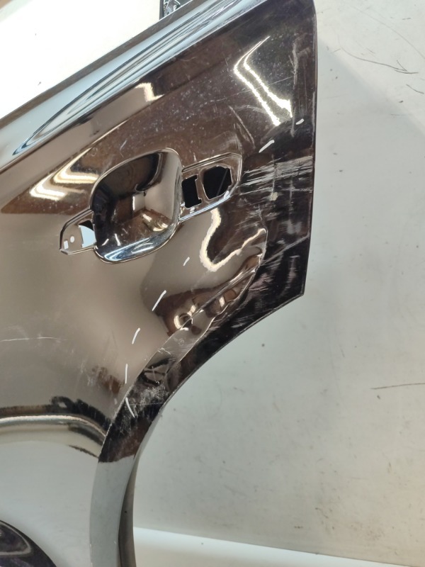 Дверь задняя левая