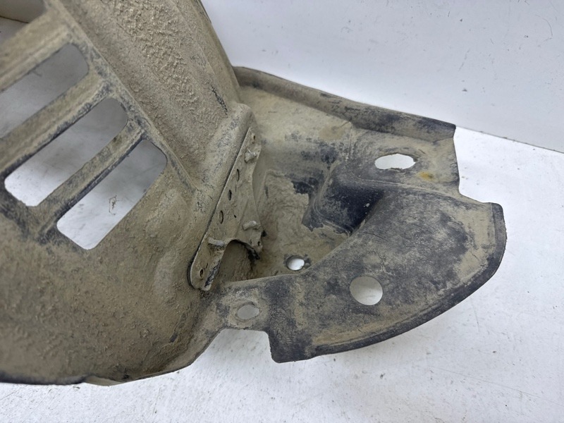 Локер передний правый