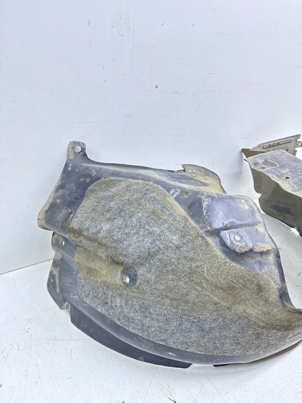 Локер передний правый