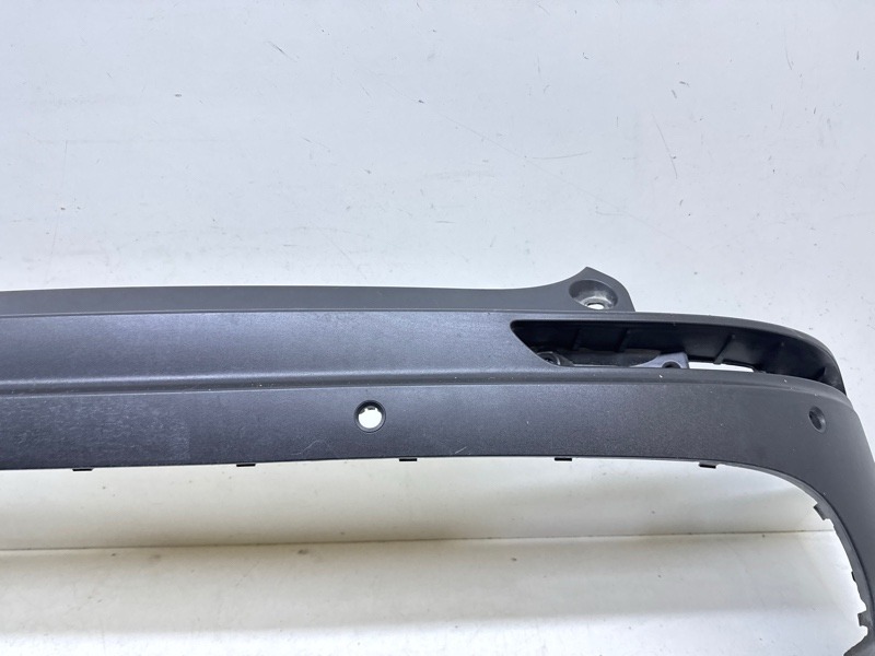 Спойлер заднего бампера