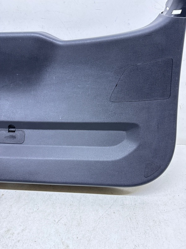 Обшивка крышки багажника