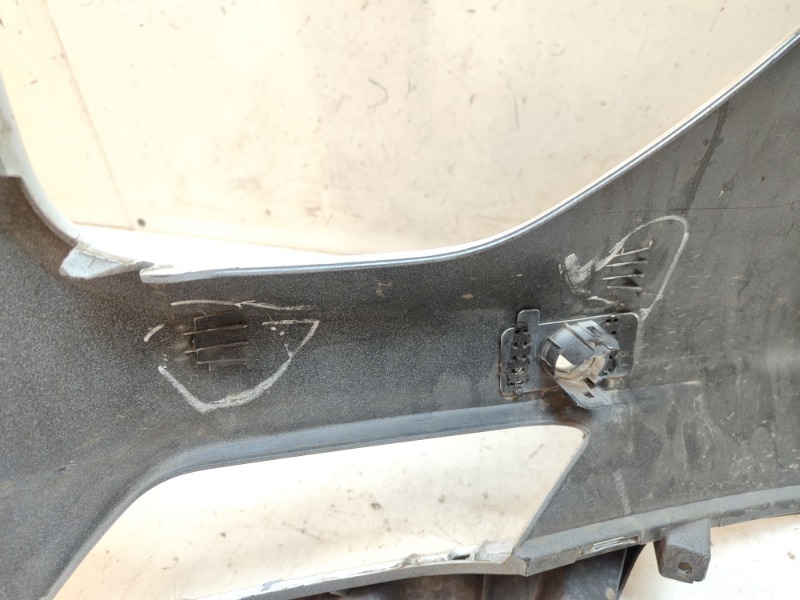 Бампер передний