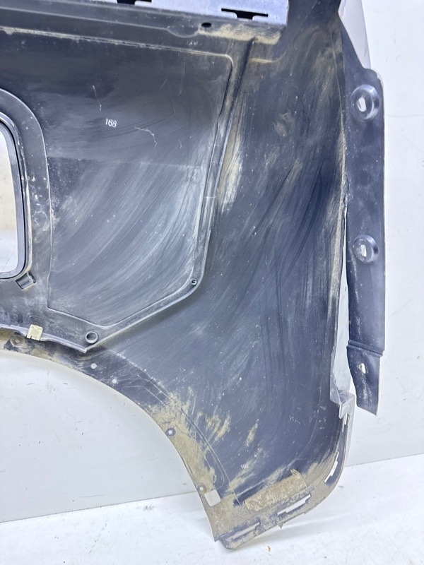 Крыло заднее правое