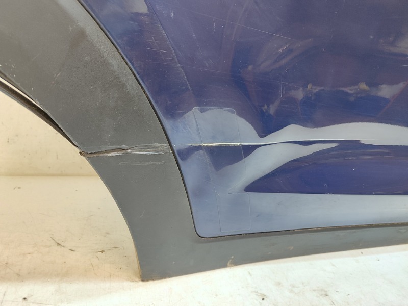 Дверь задняя правая