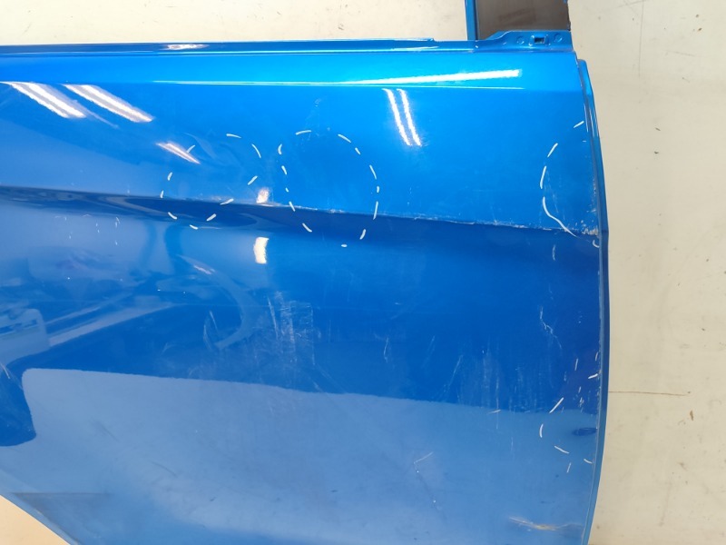 Дверь задняя правая