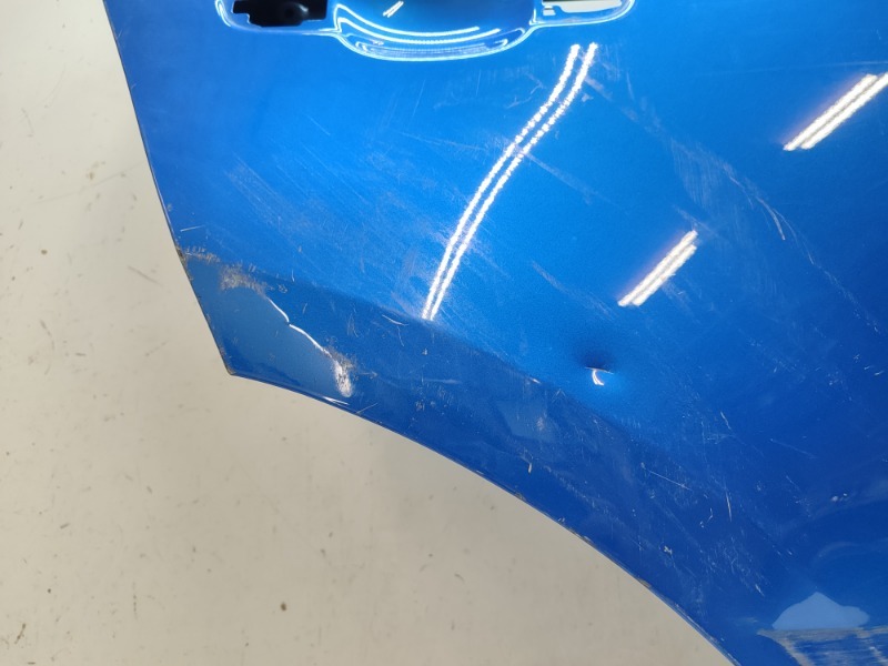 Дверь задняя правая