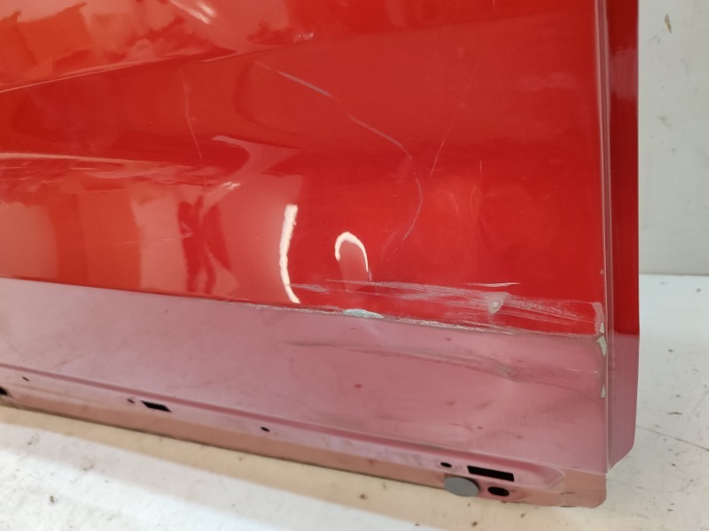 Дверь задняя правая