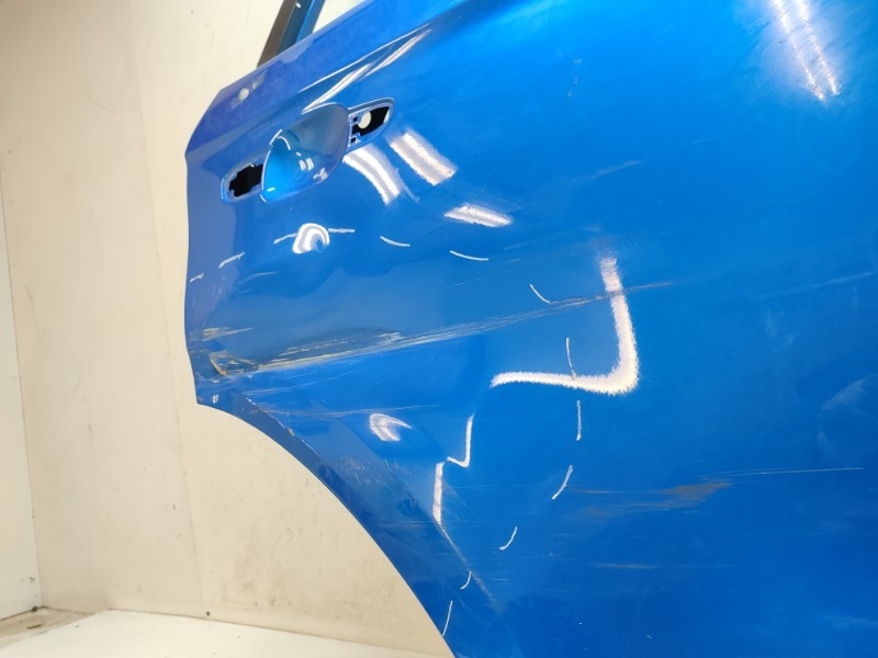 Дверь задняя правая