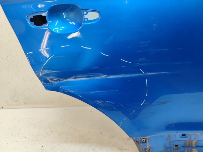 Дверь задняя правая