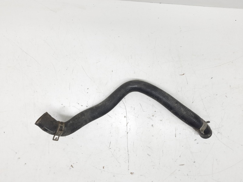 Патрубок радиатора