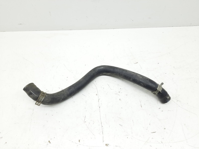 Патрубок радиатора