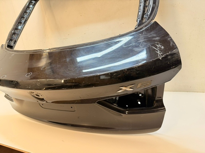 Крышка багажника