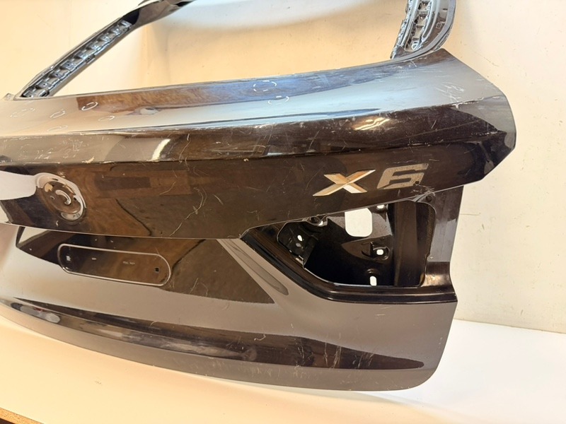 Крышка багажника