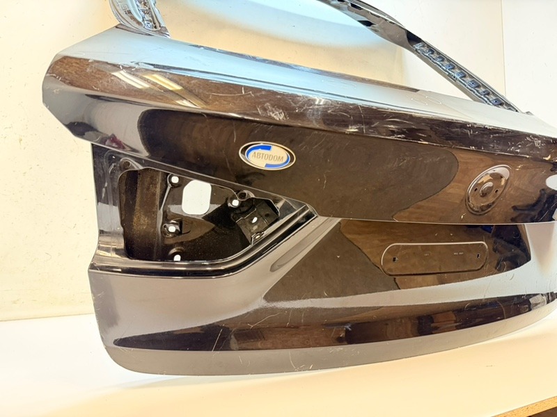 Крышка багажника