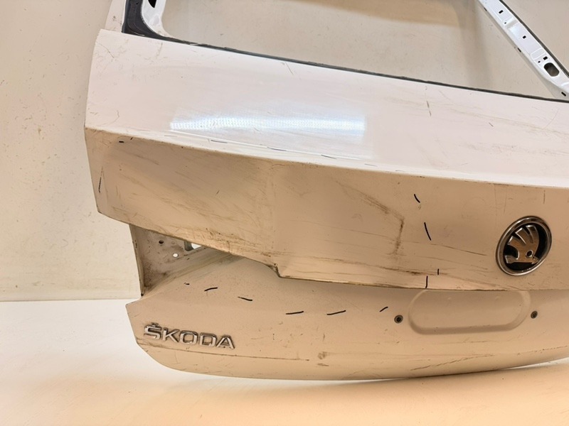 Крышка багажника