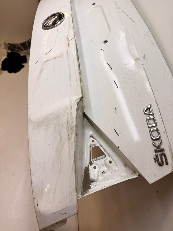 Крышка багажника