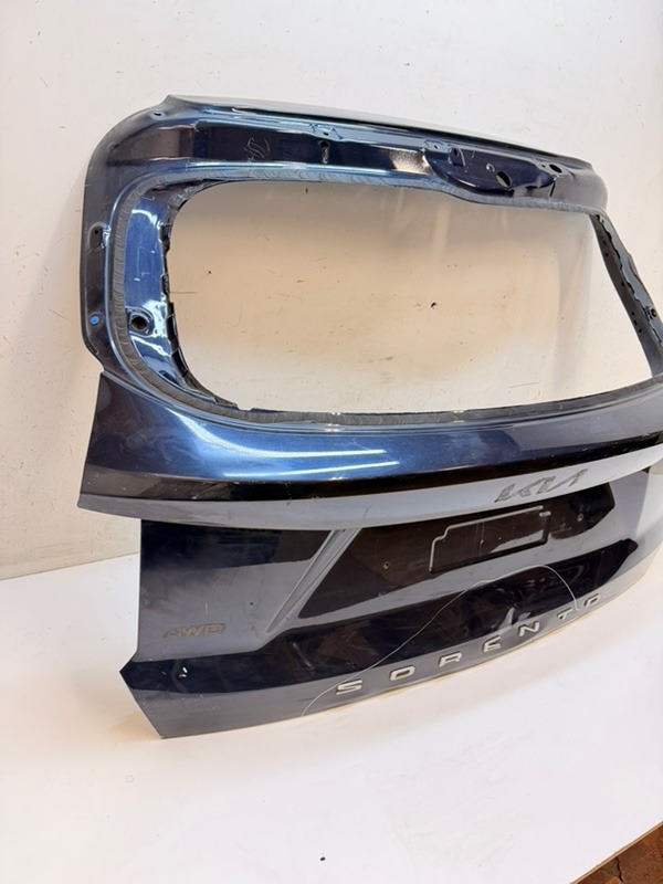 Крышка багажника