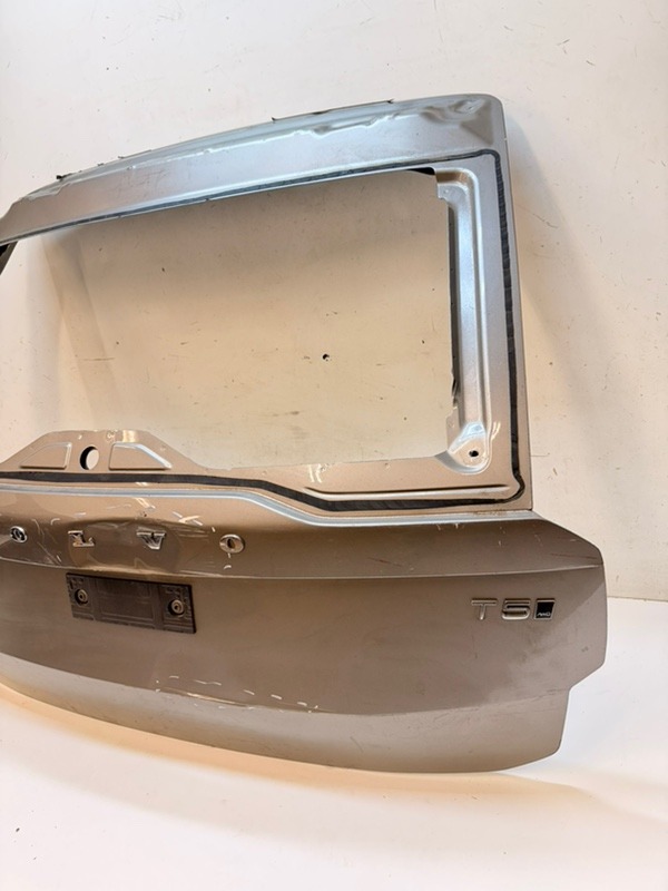 Крышка багажника