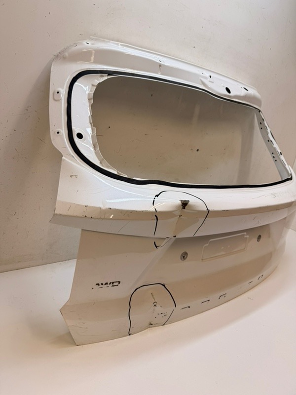 Крышка багажника