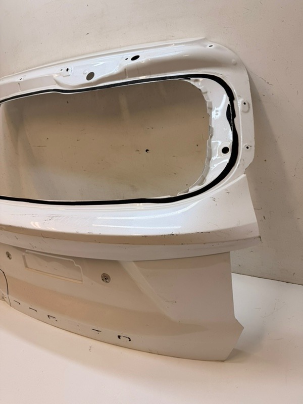 Крышка багажника