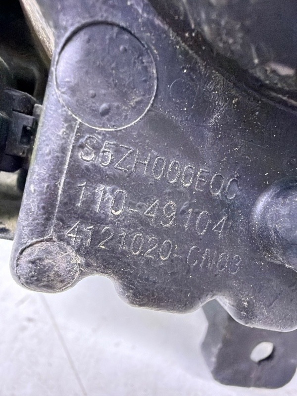 Фара правая