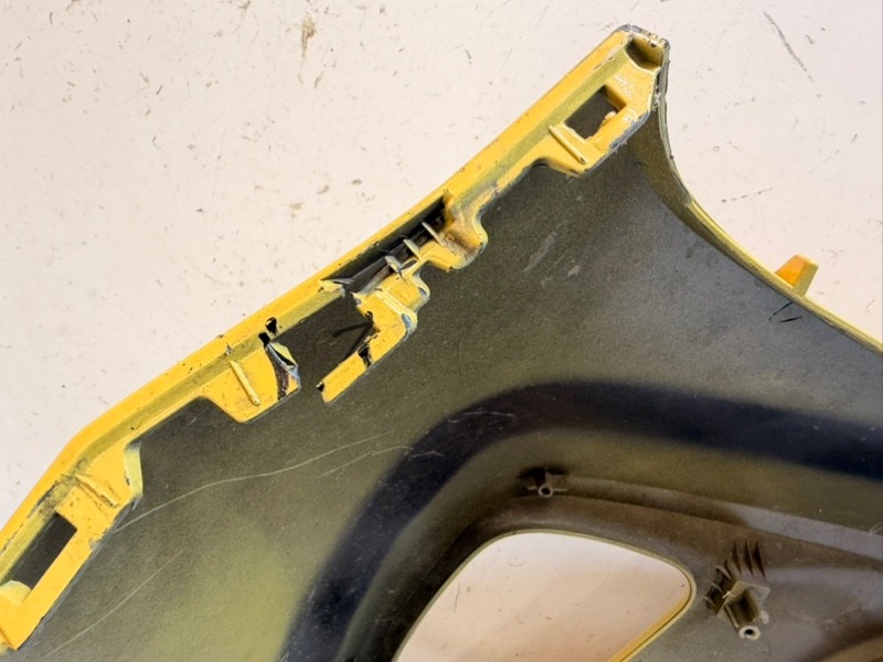 Бампер задний