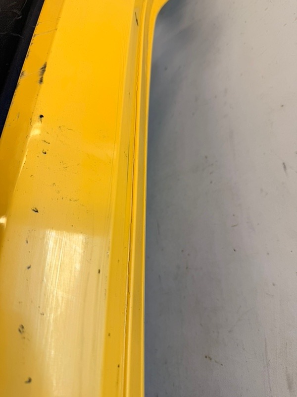 Бампер задний