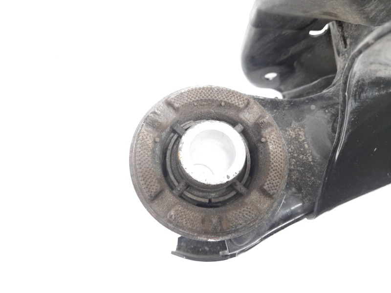 Балка задняя