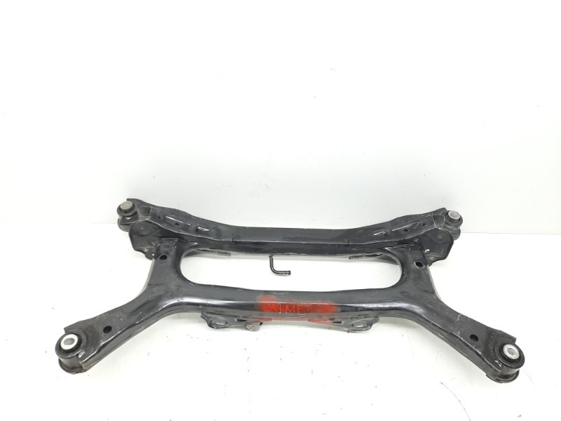 Балка задняя