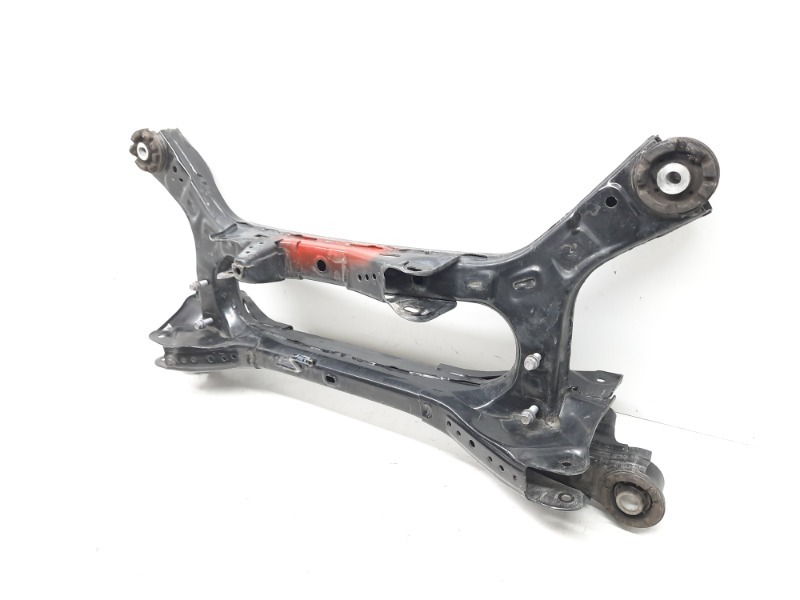 Балка задняя