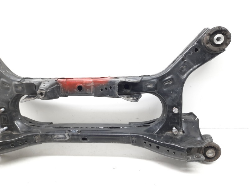 Балка задняя