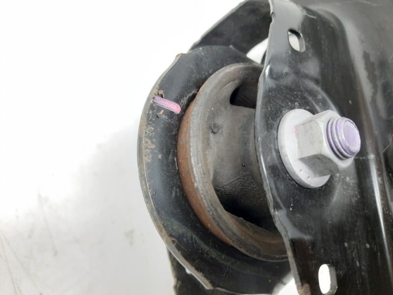 Рычаг задний левый