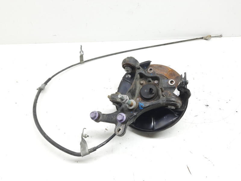 Кулак поворотный задний левый